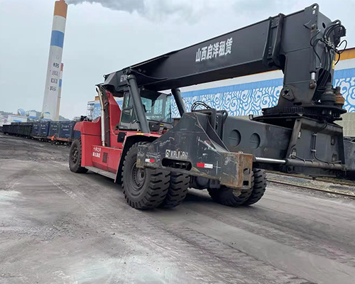 山西啟洋總結(jié)太原正面吊停車注意事項(xiàng)
